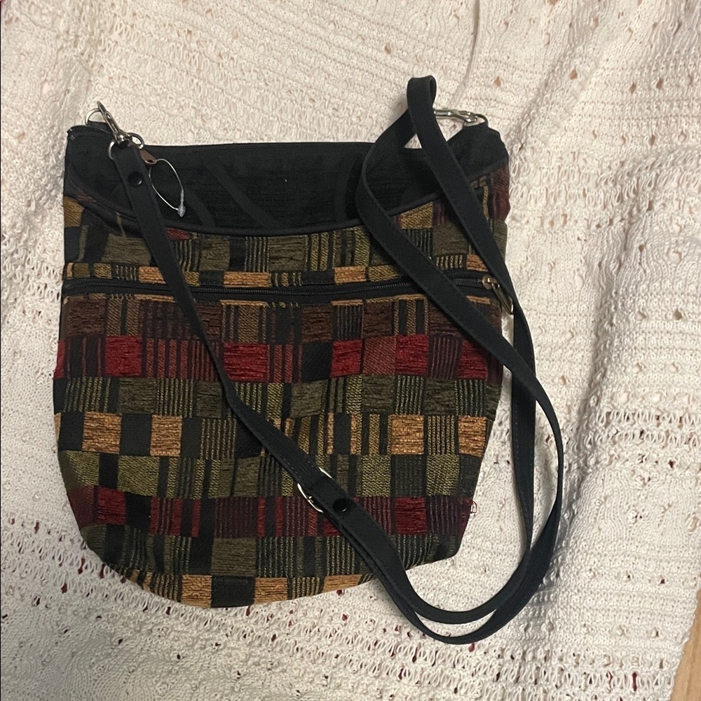 Danny K. Chic Patchwork Vintage Crossbody Bag. 🌸Host Pick 🌸